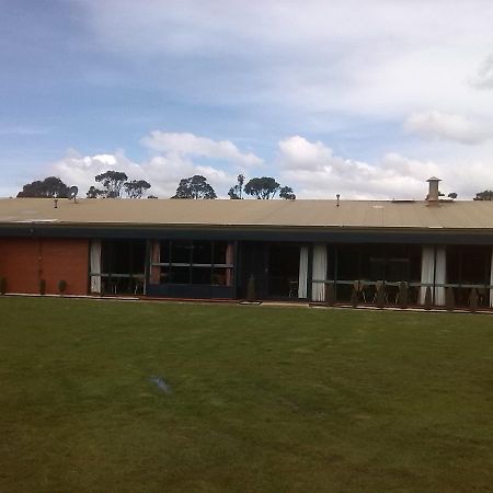 Tandara Motor Inn Triabunna Exterior foto